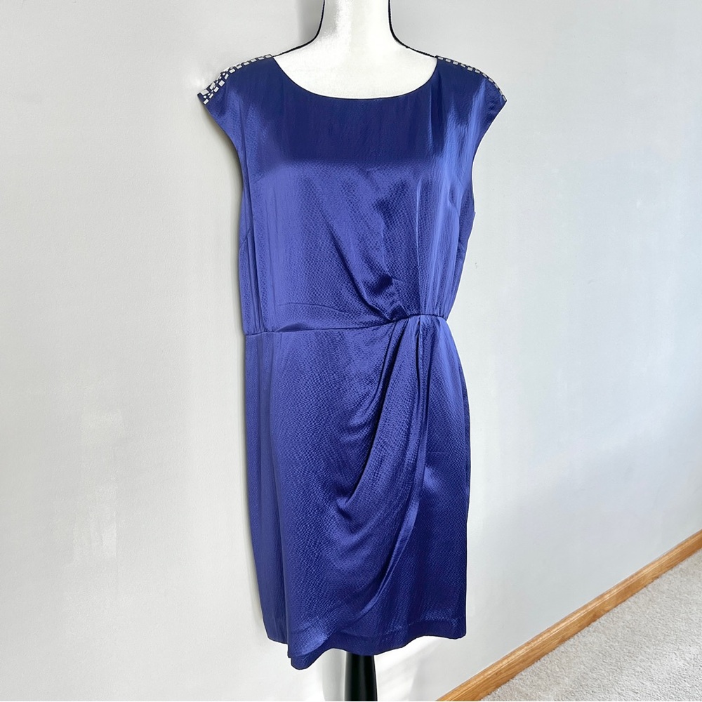 CYNTHIA STEFFE Textured 100% Silk Faux Wrap Mini Cocktail Dress Silver Accents